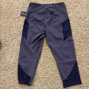 Woman’s lavender Bottoms